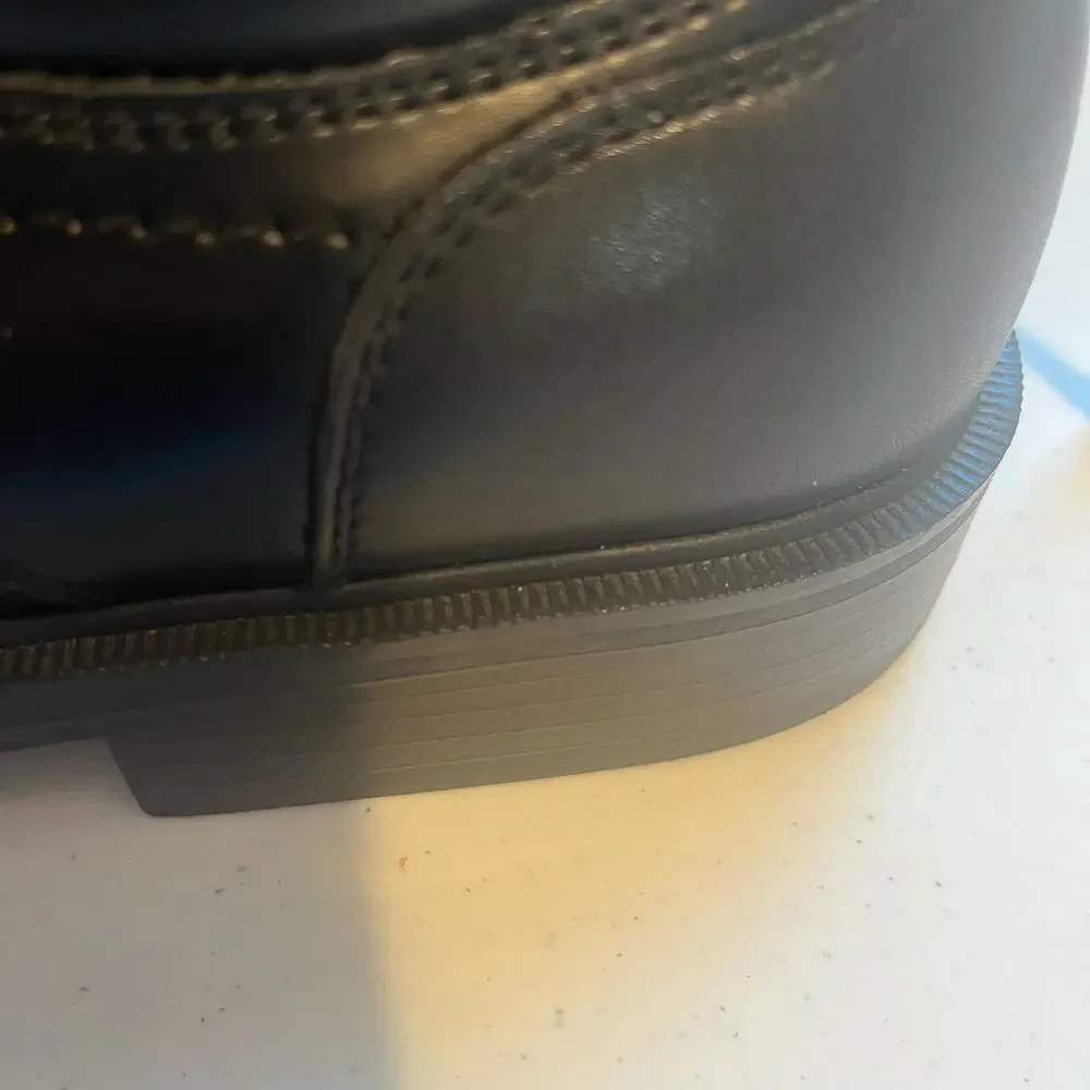 Dockers leather men’s dress shoes memory foam slip on size 13W